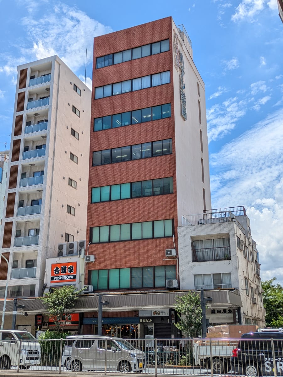 v20251001150706/fresh/building/J00100407530_7