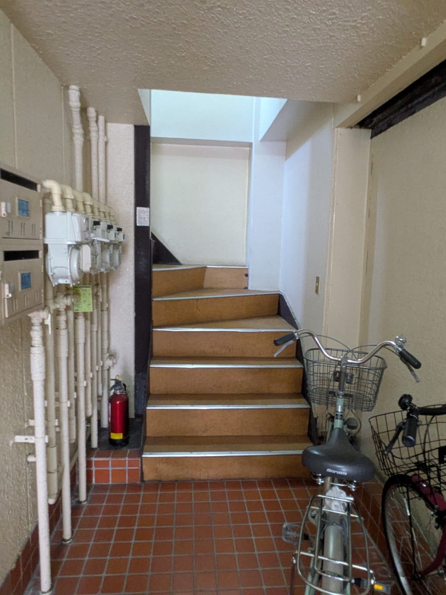 v20251001150706/fresh/building/J00100407845_4