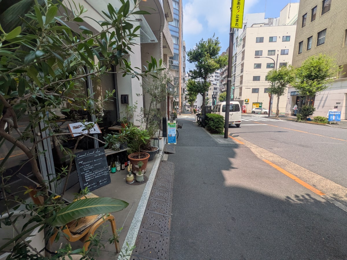 v20251001150706/fresh/building/J00100408732_13