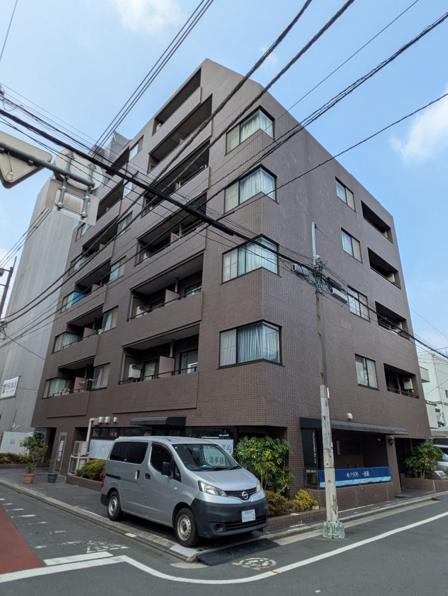 v20251001150706/fresh/building/J00100413220_8
