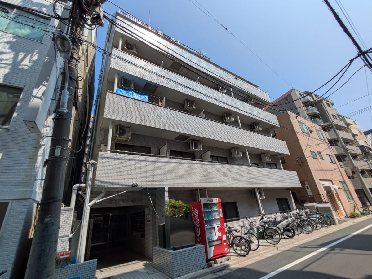 v20251001150706/fresh/building/J00100414845_7