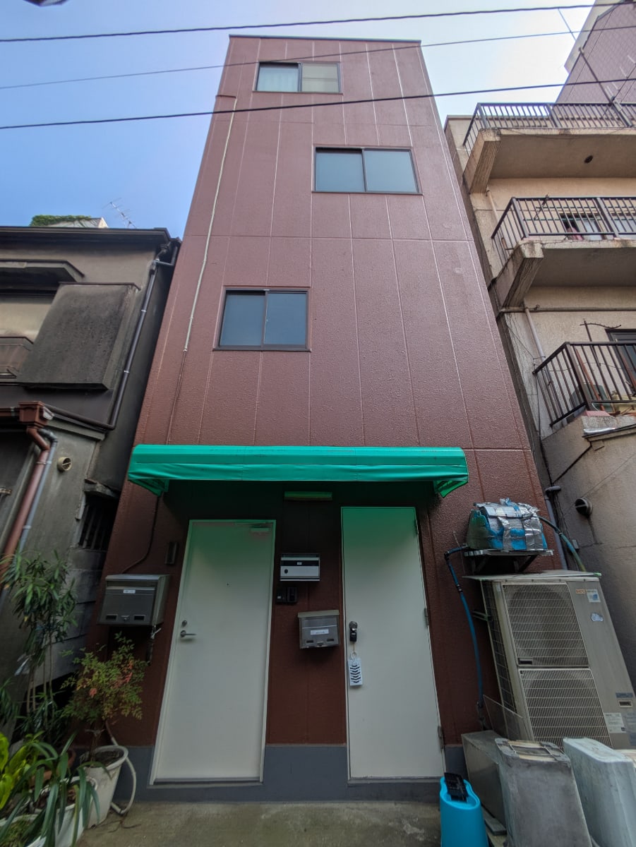 v20251001150706/fresh/building/J00100415951_10