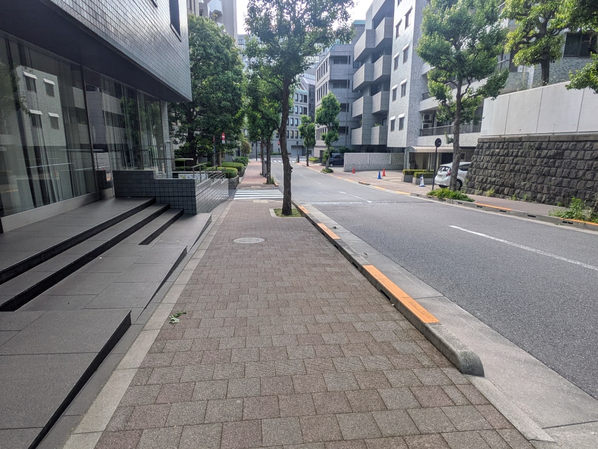 v20251001150706/fresh/building/J00100416186_13