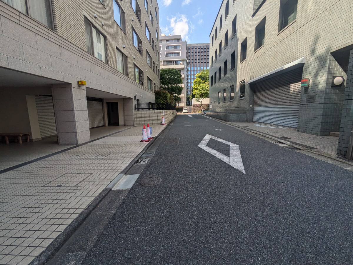 v20251001150706/fresh/building/J00100416186_15