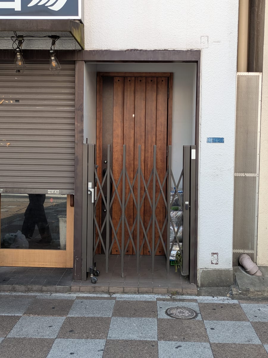v20251001150706/fresh/building/J00100417707_3