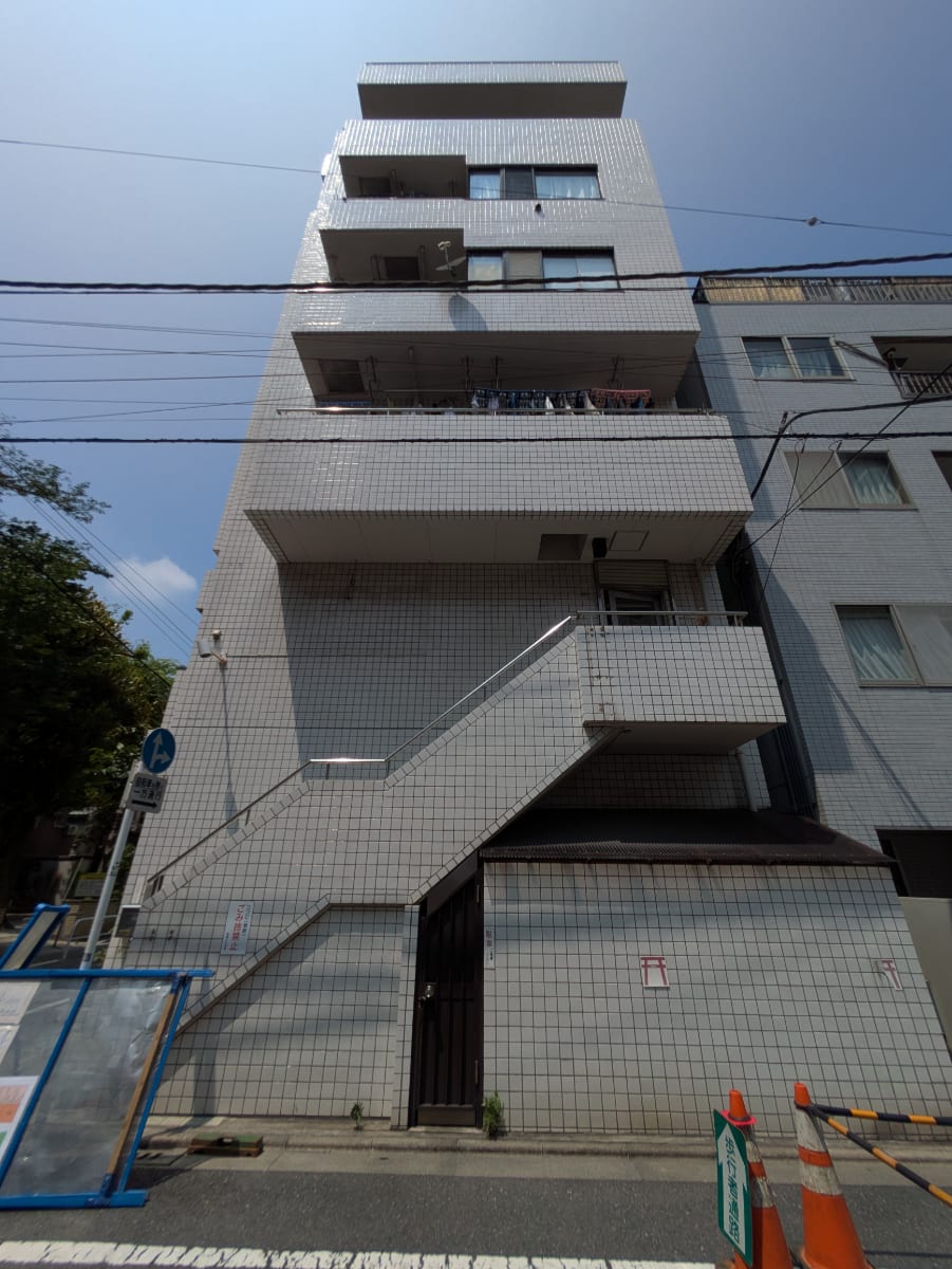 v20251001150706/fresh/building/J00100417709_5