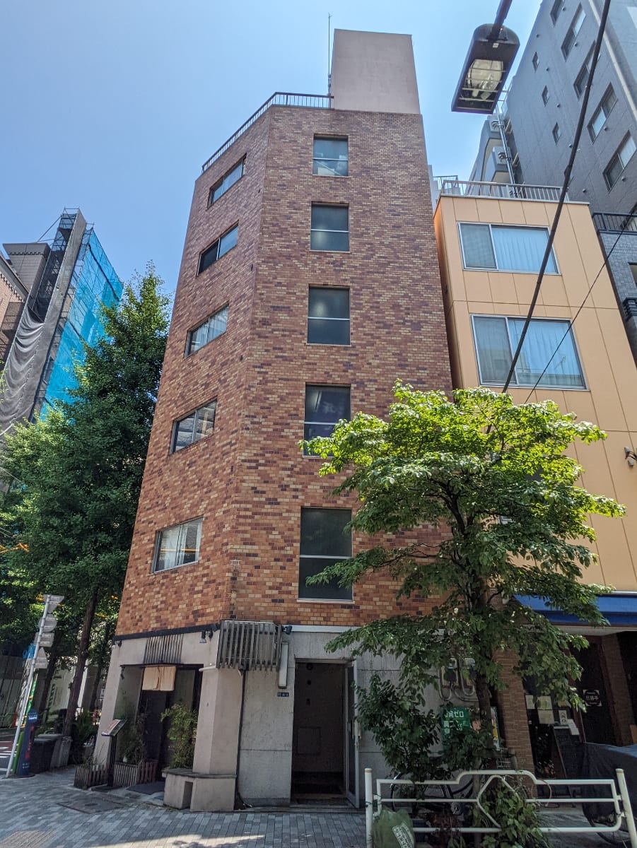 v20251001150706/fresh/building/J00100476375_5