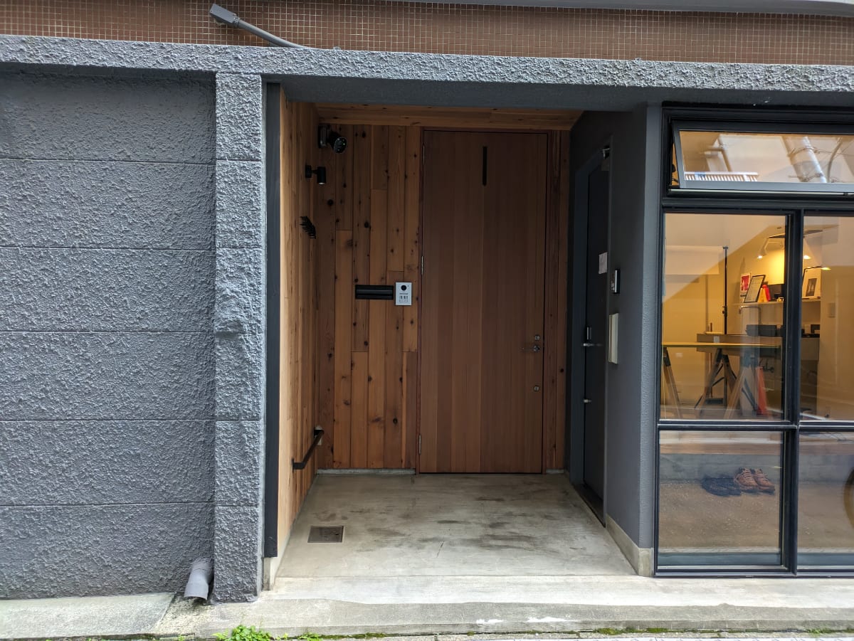 v20251001150706/fresh/building/J00100483199_3