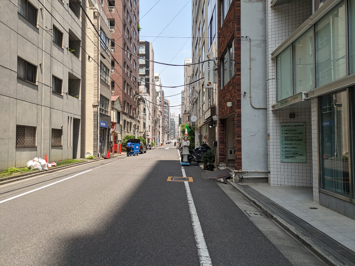 v20251001150706/fresh/building/J00100496795_10