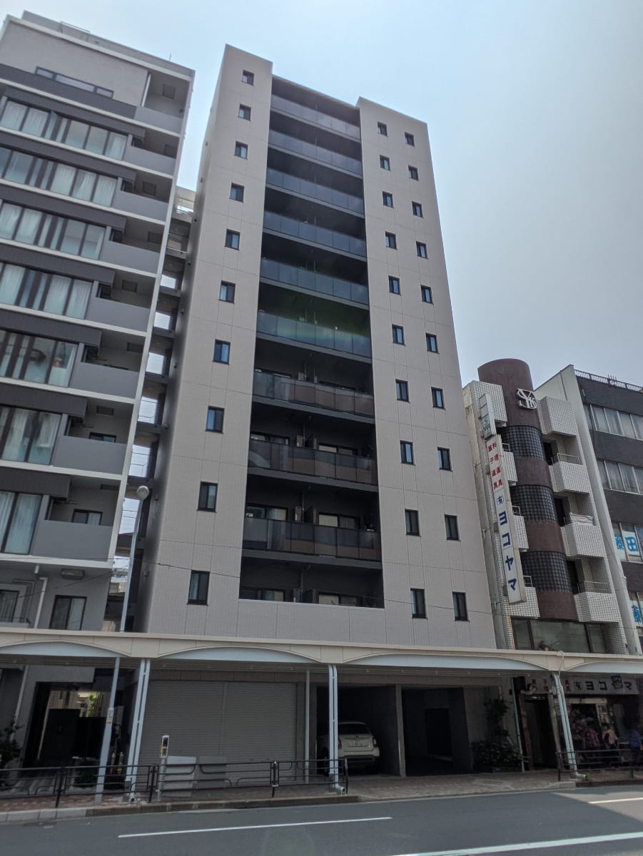 v20251001150706/fresh/building/J00100498900_7