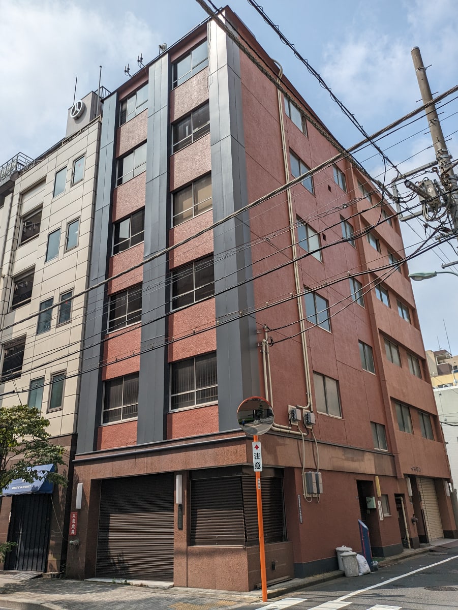 v20251001150706/fresh/building/J00100503827_1