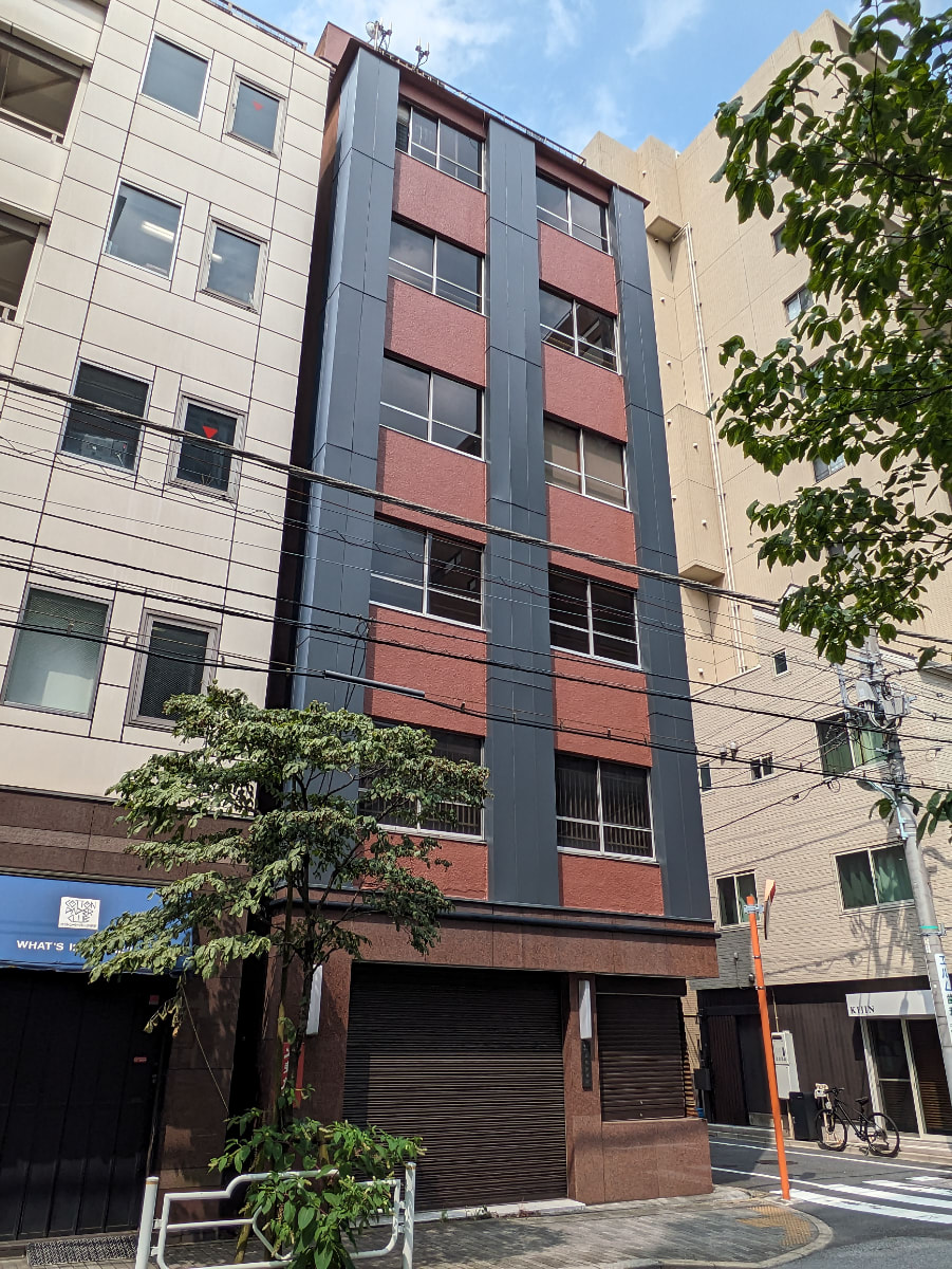 v20251001150706/fresh/building/J00100503827_5
