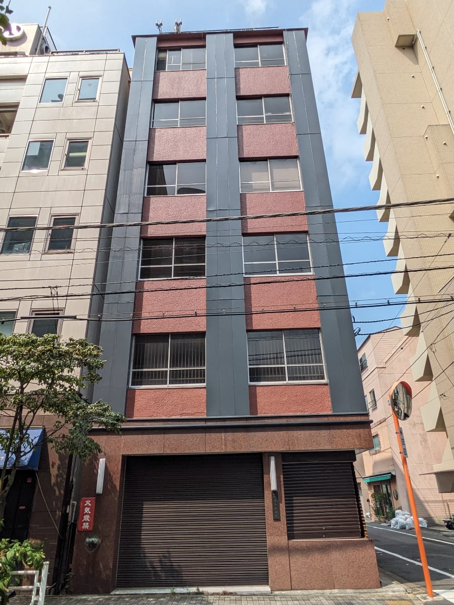 v20251001150706/fresh/building/J00100503827_6