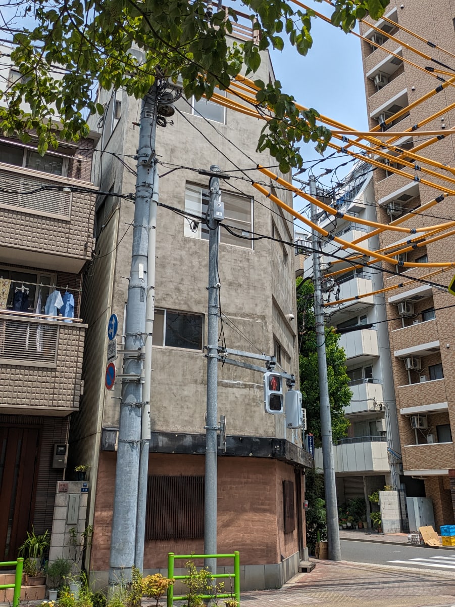 v20251001150706/fresh/building/J00100608189_6