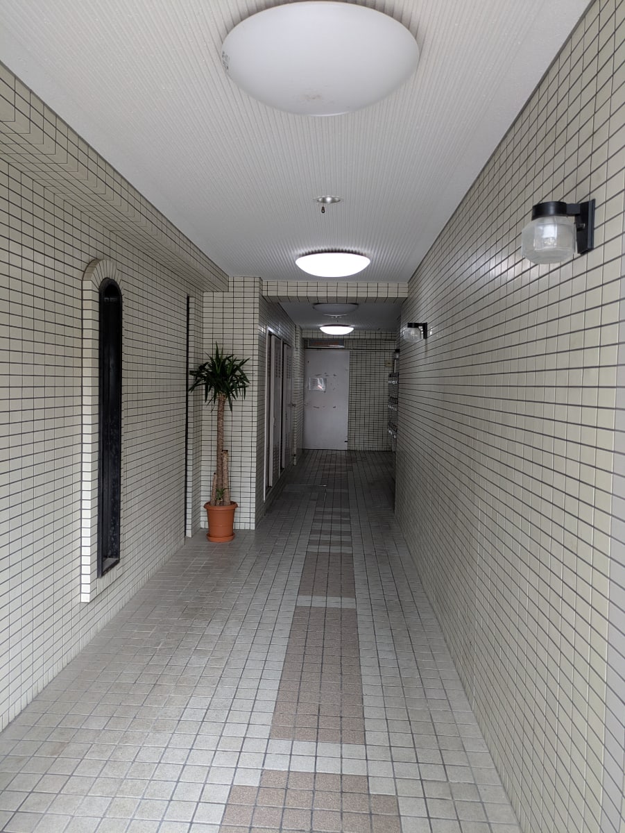 v20251003033705/fresh/building/J00100362324_12