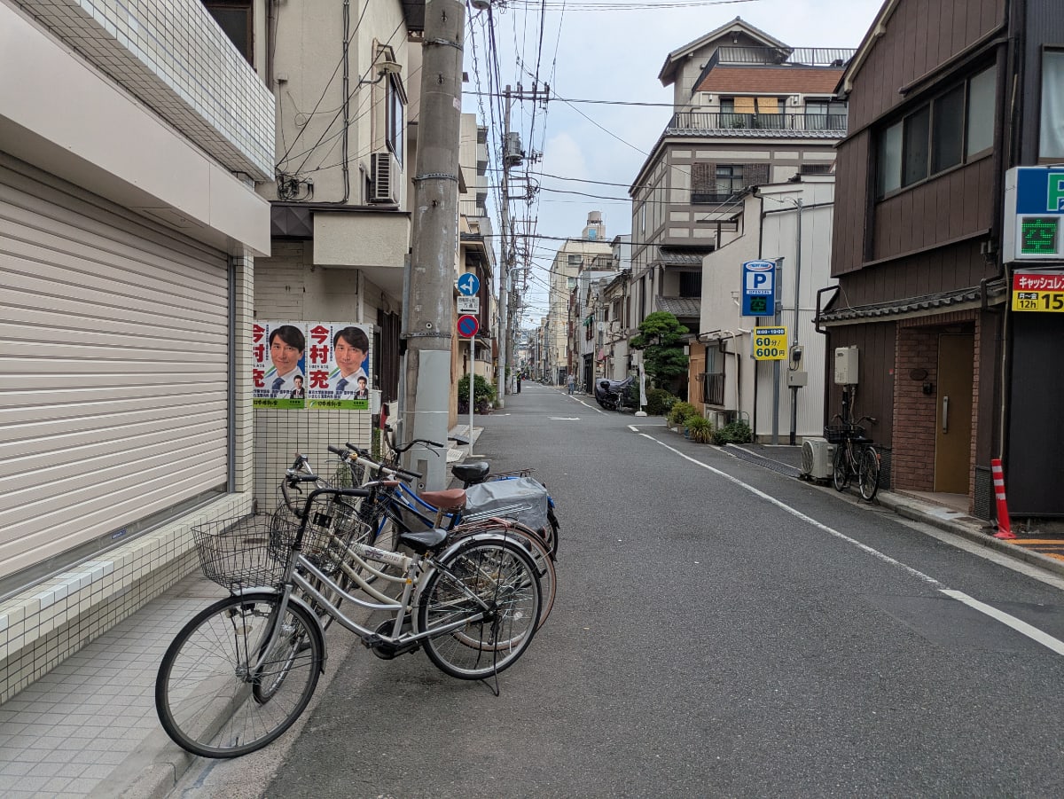 v20251003033705/fresh/building/J00100362324_13