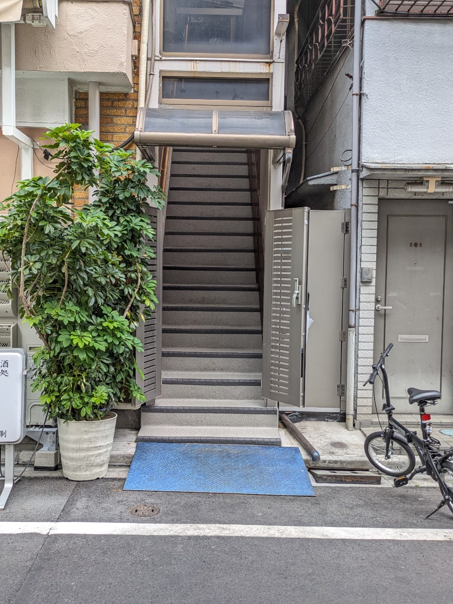 v20251003033705/fresh/building/J00100362357_3