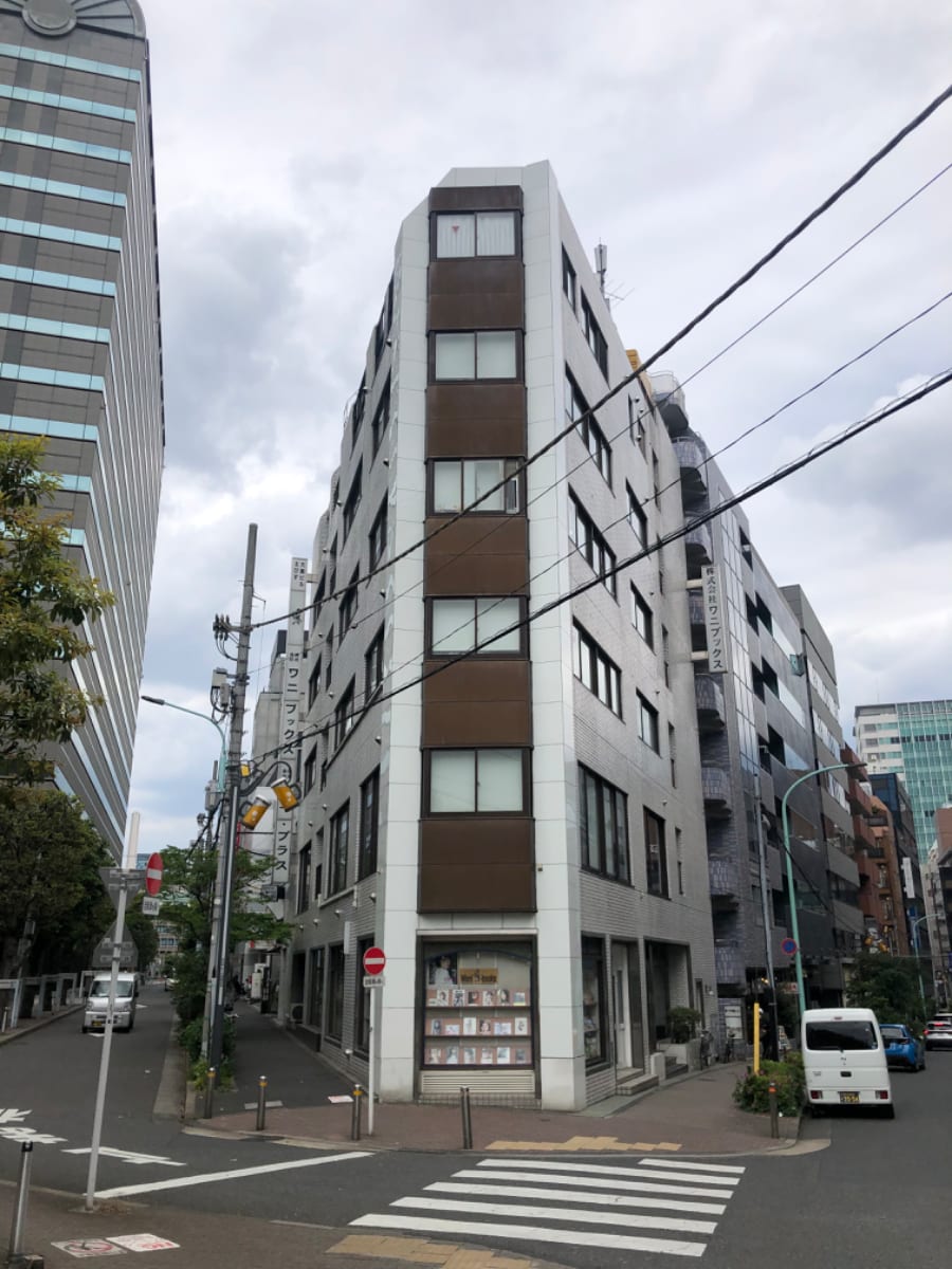 v20251003033705/fresh/building/J00100364320_5