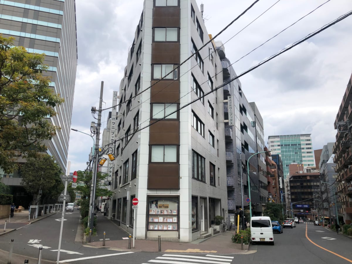 v20251003033705/fresh/building/J00100364320_6