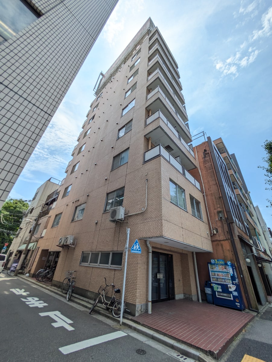 v20251003033705/fresh/building/J00100366508_12