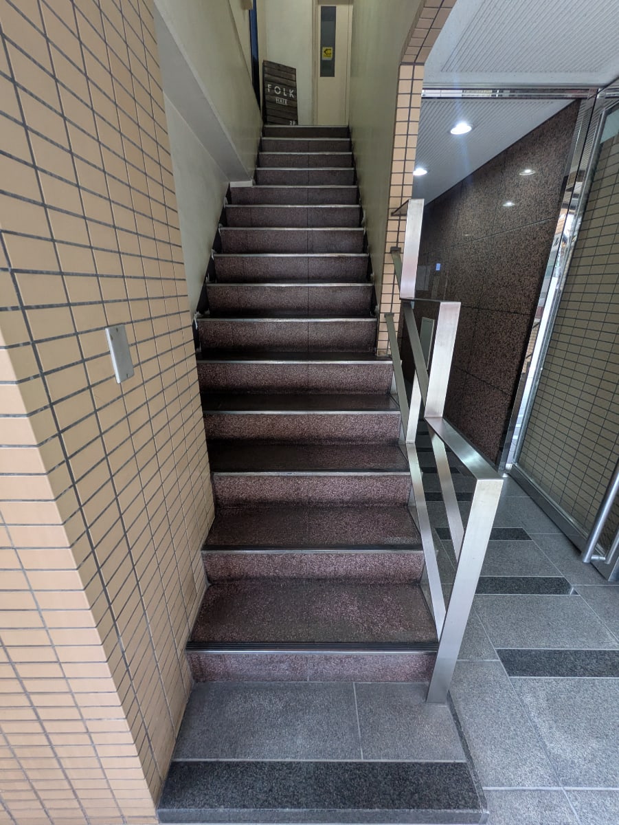 v20251003033705/fresh/building/J00100373685_10
