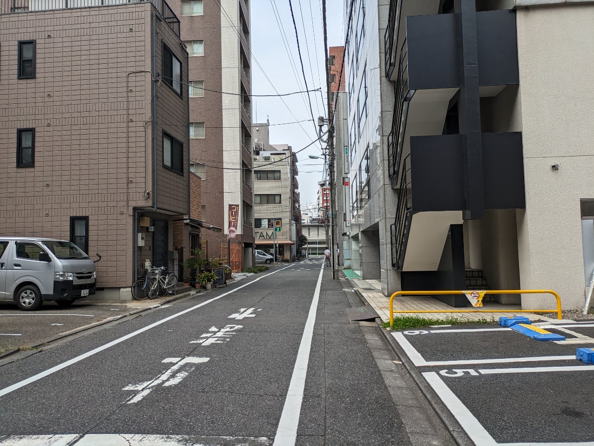 v20251003033705/fresh/building/J00100375274_13