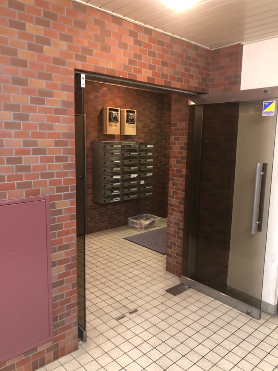 v20251003033705/fresh/building/J00100376060_3