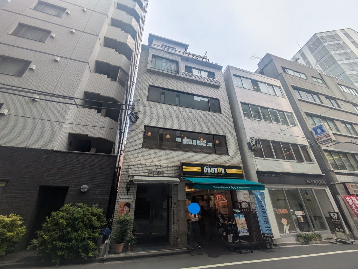 v20251003033705/fresh/building/J00100376063_1