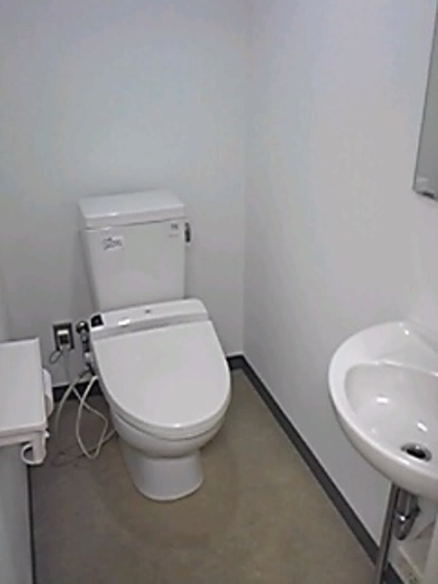 v20251003033705/fresh/building/J00100383971_7