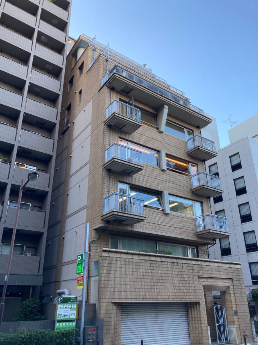 v20251003033705/fresh/building/J00100389811_6