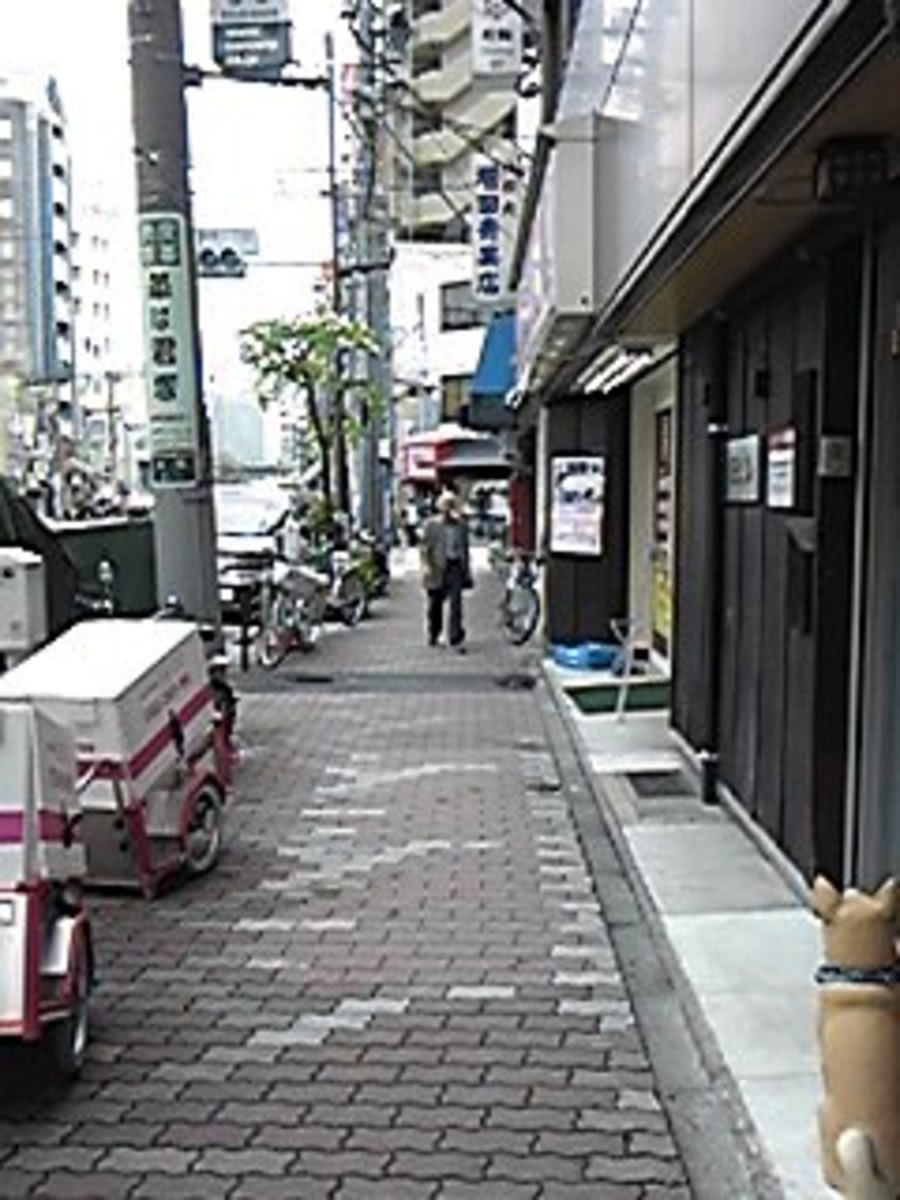 v20251003033705/fresh/building/J00100392733_2