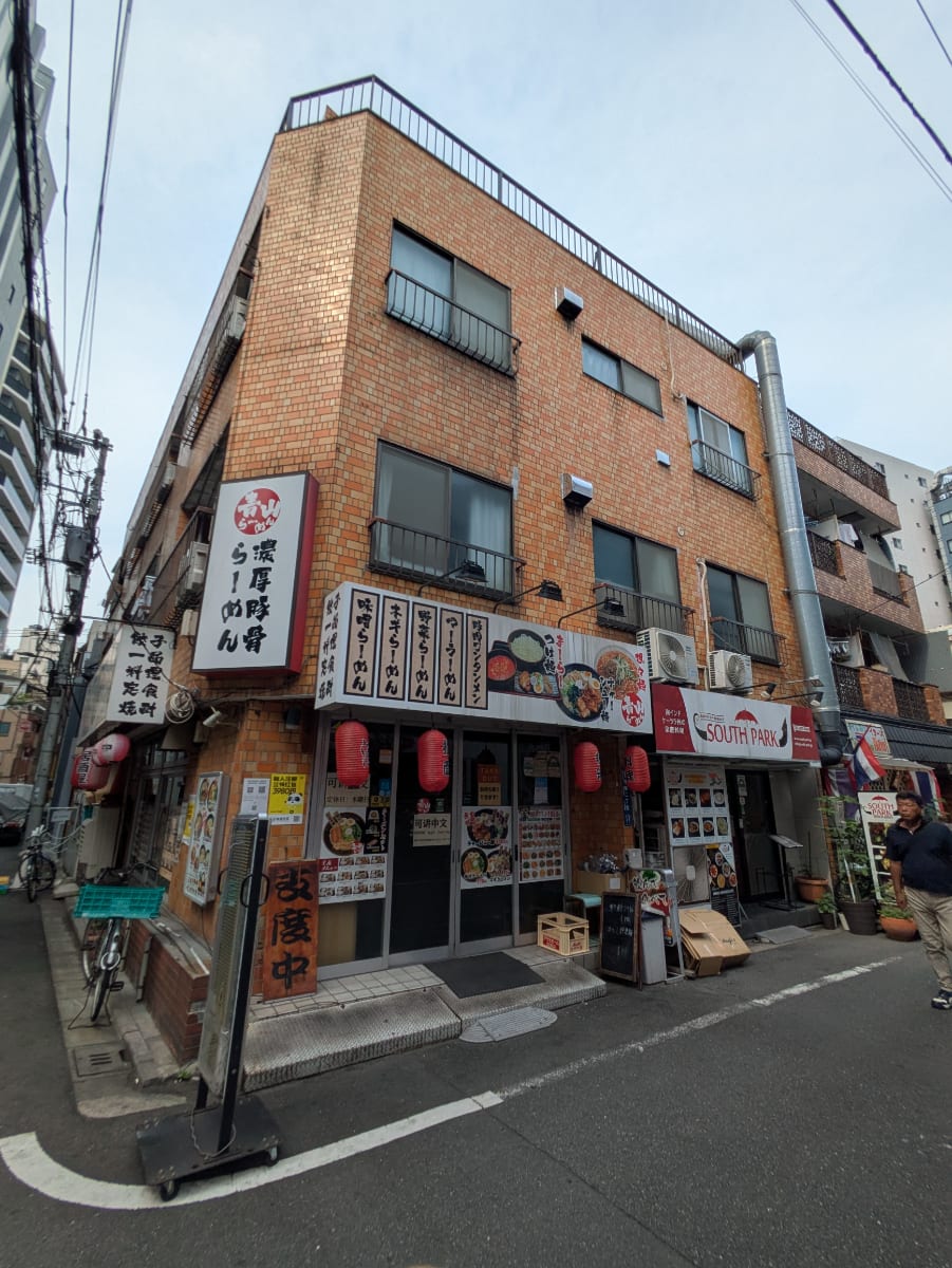 v20251003033705/fresh/building/J00100393143_6