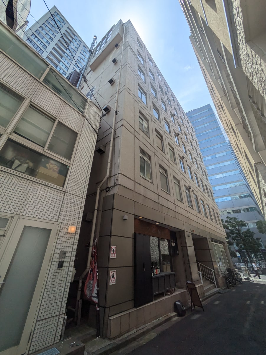 v20251003033705/fresh/building/J00100403220_6