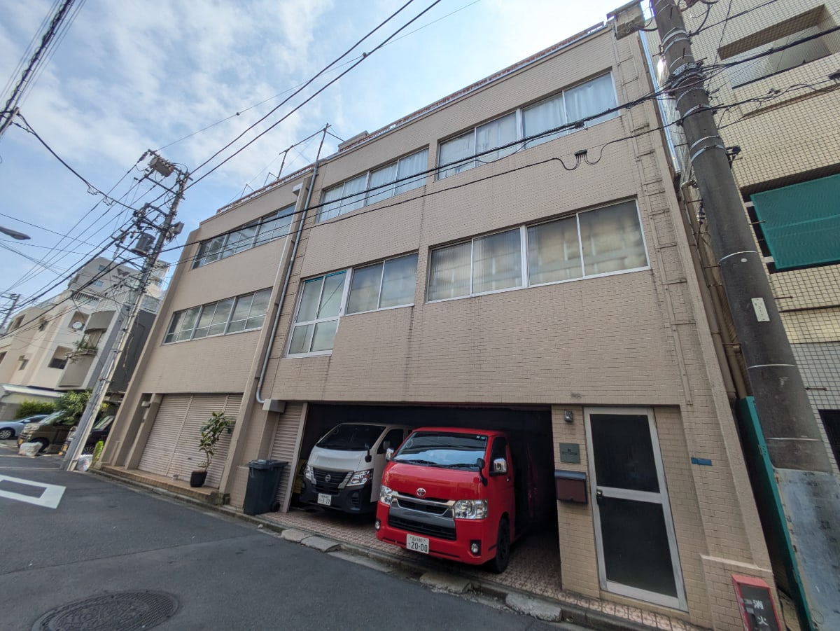 v20251003033705/fresh/building/J00100404140_7