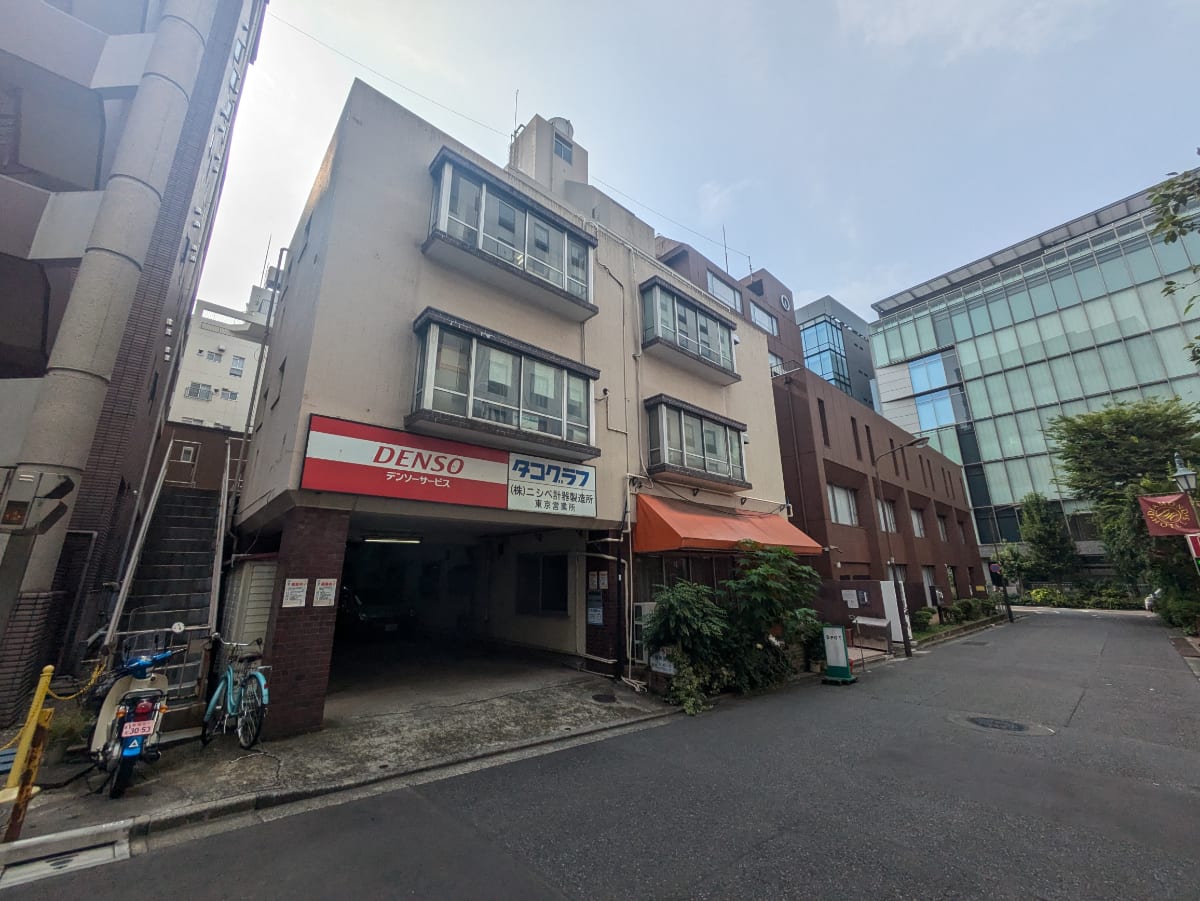 v20251003033705/fresh/building/J00100413405_11