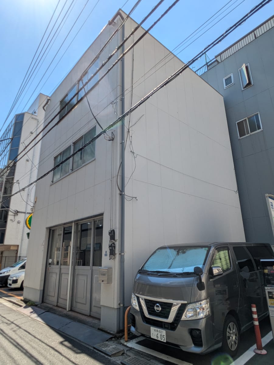v20251003033705/fresh/building/J00100417713_5