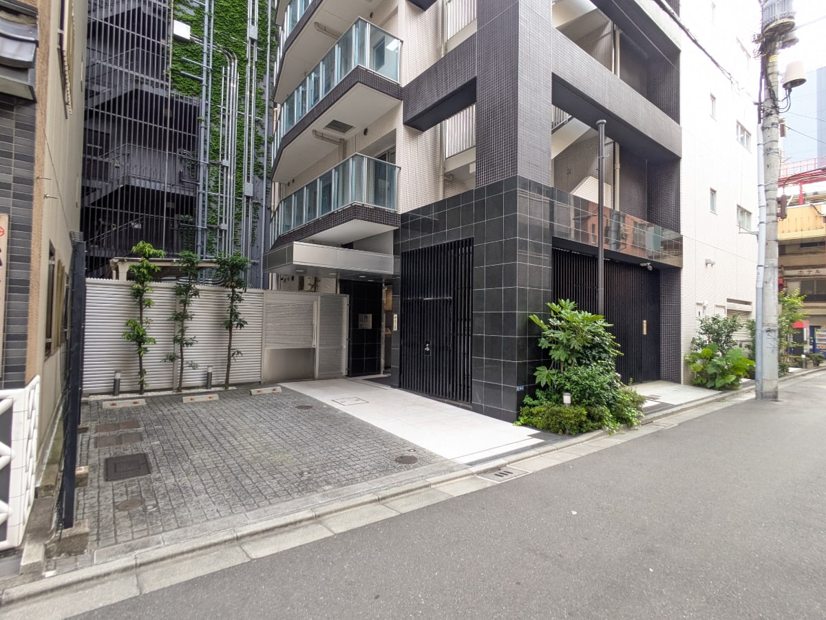 v20251003033705/fresh/building/J00100419071_13