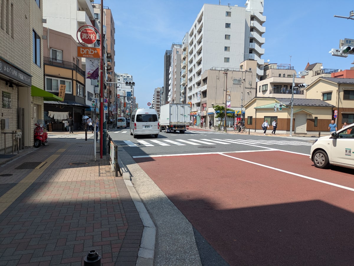 v20251003033705/fresh/building/J00100479656_2