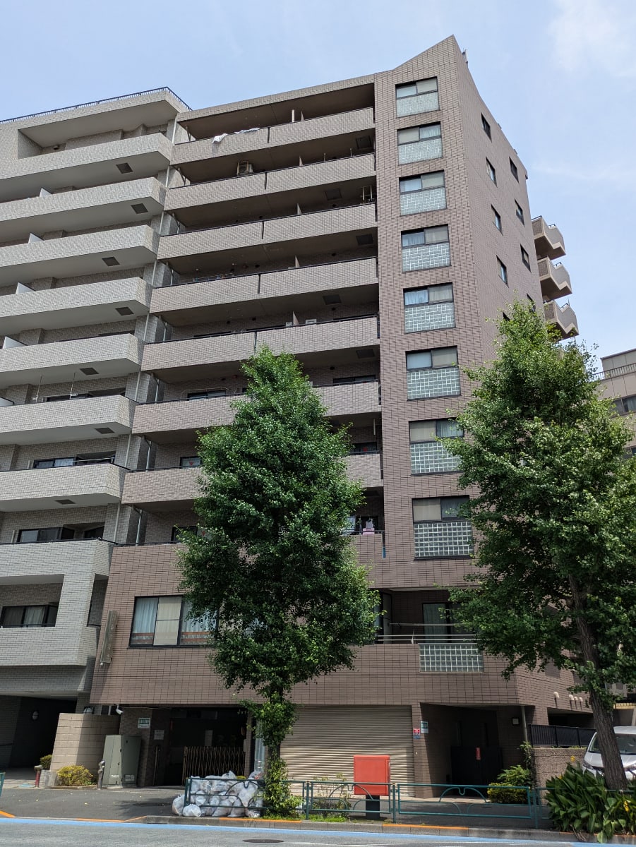 v20251003033705/fresh/building/J00100493070_7
