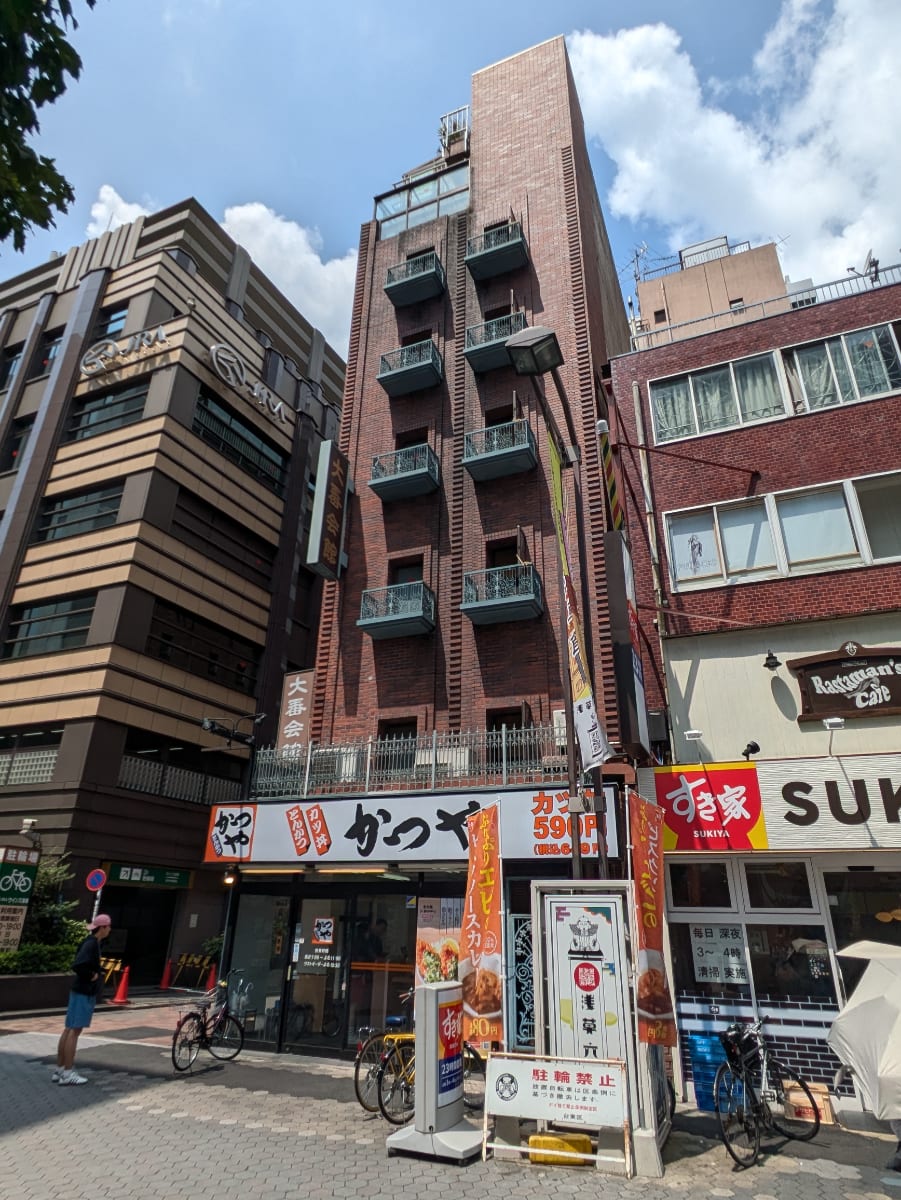 v20251003033705/fresh/building/J00100495901_5