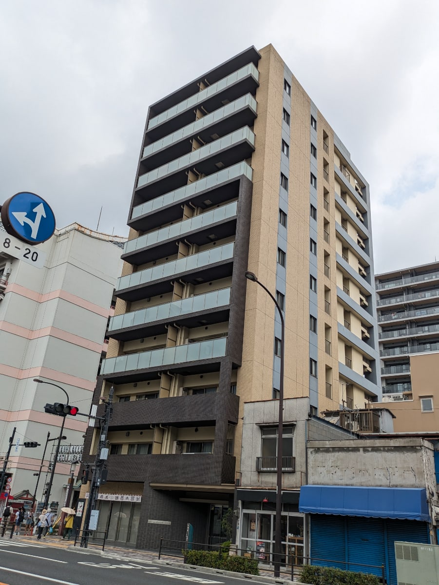 v20251003033705/fresh/building/J00100609194_5