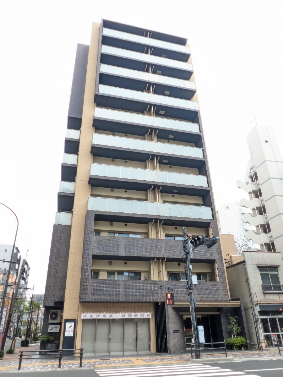 v20251003033705/fresh/building/J00100609194_8