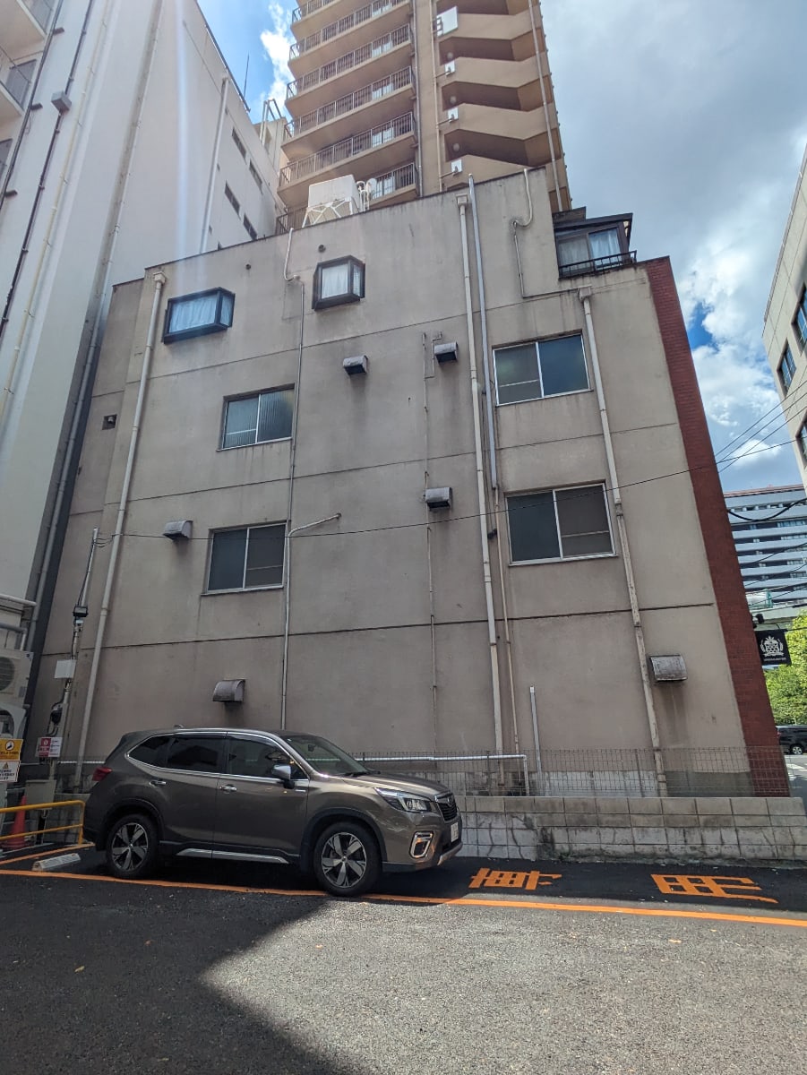 v20251003150706/fresh/building/J00100362040_5