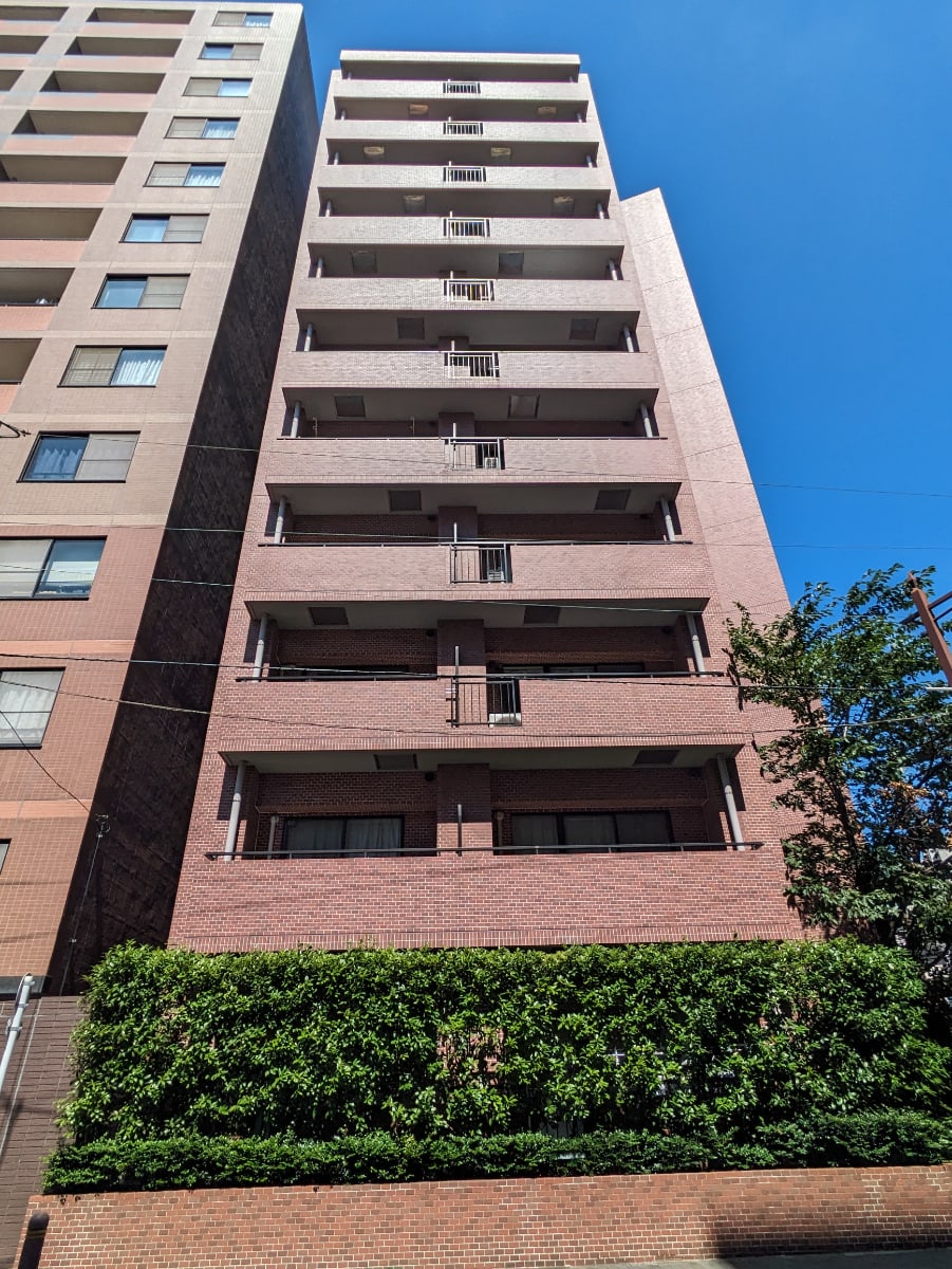 v20251003150706/fresh/building/J00100369567_8