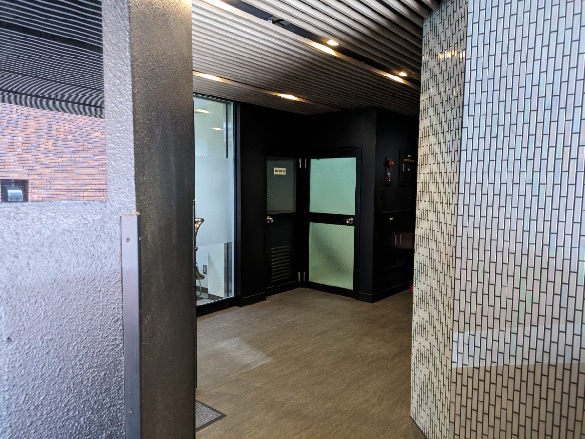 v20251003150706/fresh/building/J00100371292_12