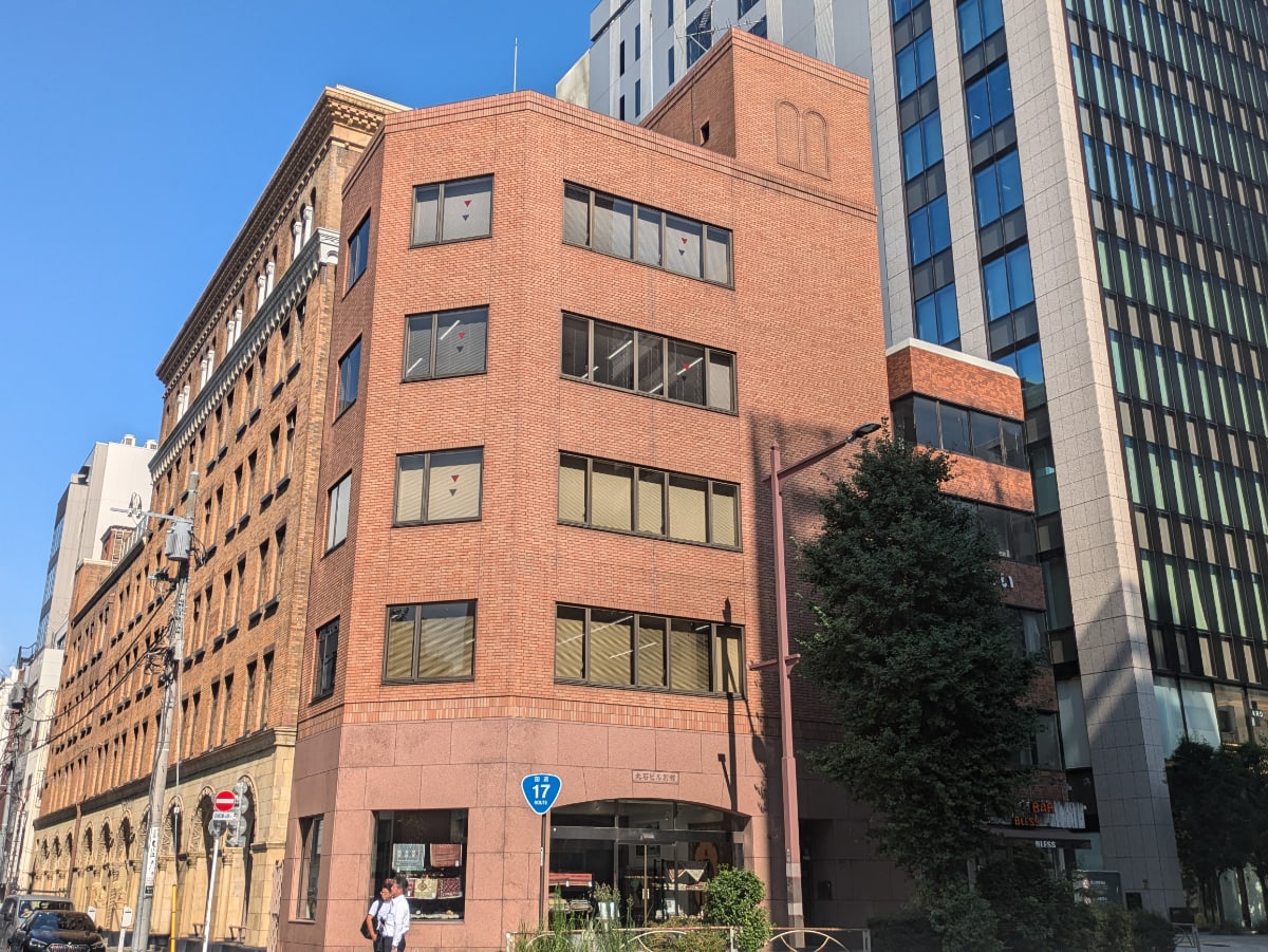 v20251003150706/fresh/building/J00100376596_1