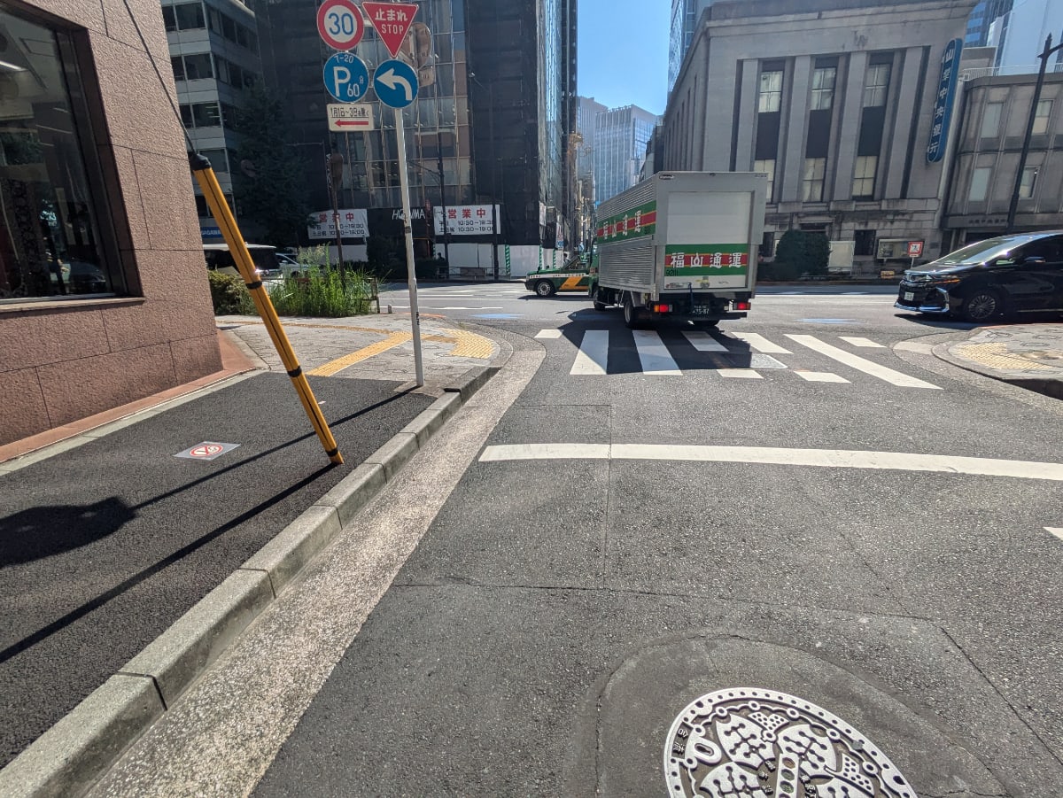 v20251003150706/fresh/building/J00100376596_12