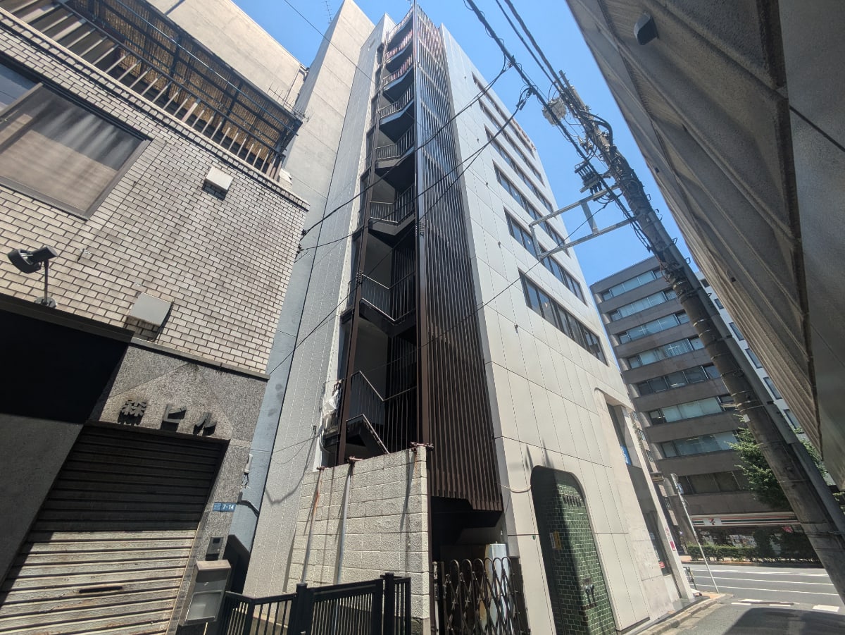 v20251003150706/fresh/building/J00100377044_6