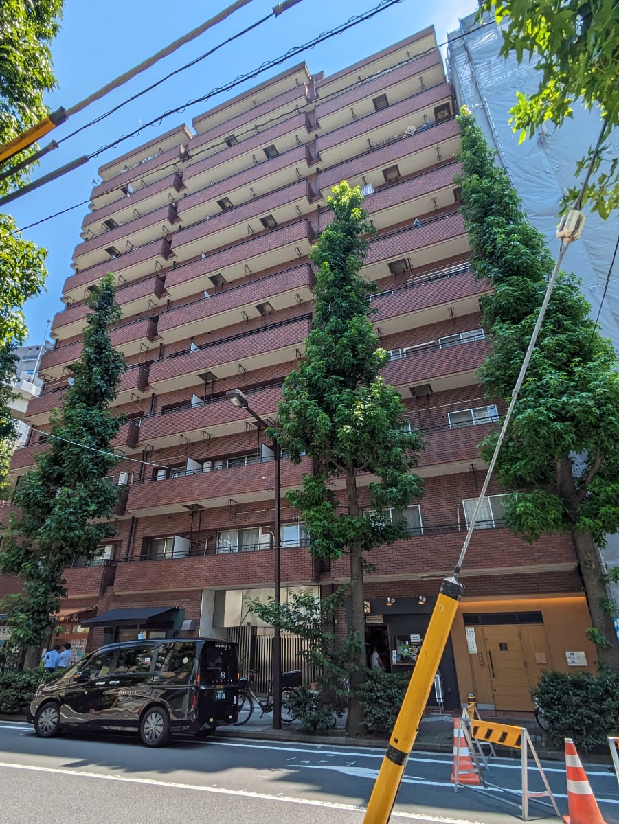 v20251003150706/fresh/building/J00100377500_6