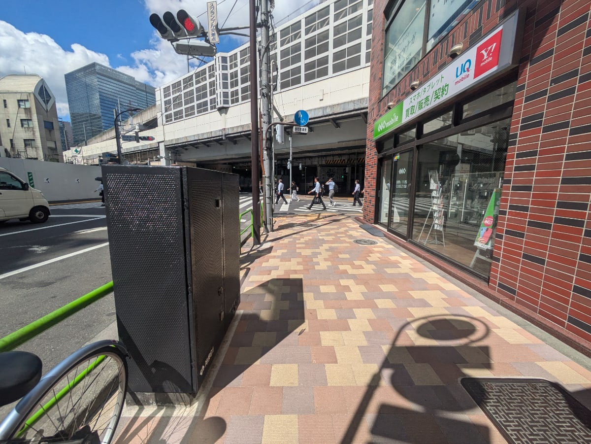 v20251003150706/fresh/building/J00100377732_9